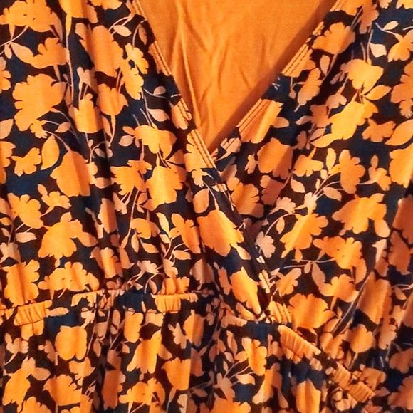 Amazon Essentials Boho Rusty Brown Floral Surplice Flowy Jersey Maxi Dress - Picture 5 of 11